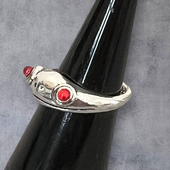 Silver frog ring adjustable size - Picture 5 of 7